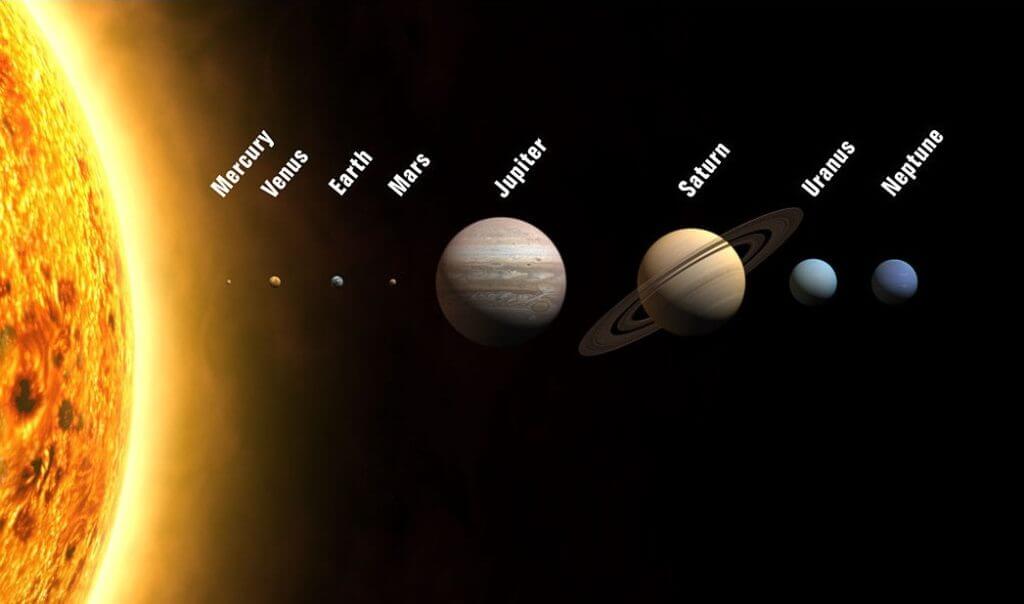 Stephen-Hawking-Urged-For-Rapid-Technology-Innovation-For-Living-In-Another-Planet